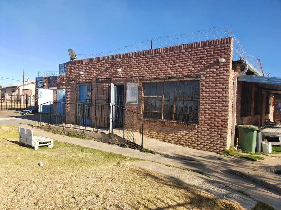 To Let Commercial Property for Rent in Giyani Free State